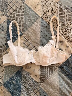 Vintage Lace White Underwire Bra - Women Intimates